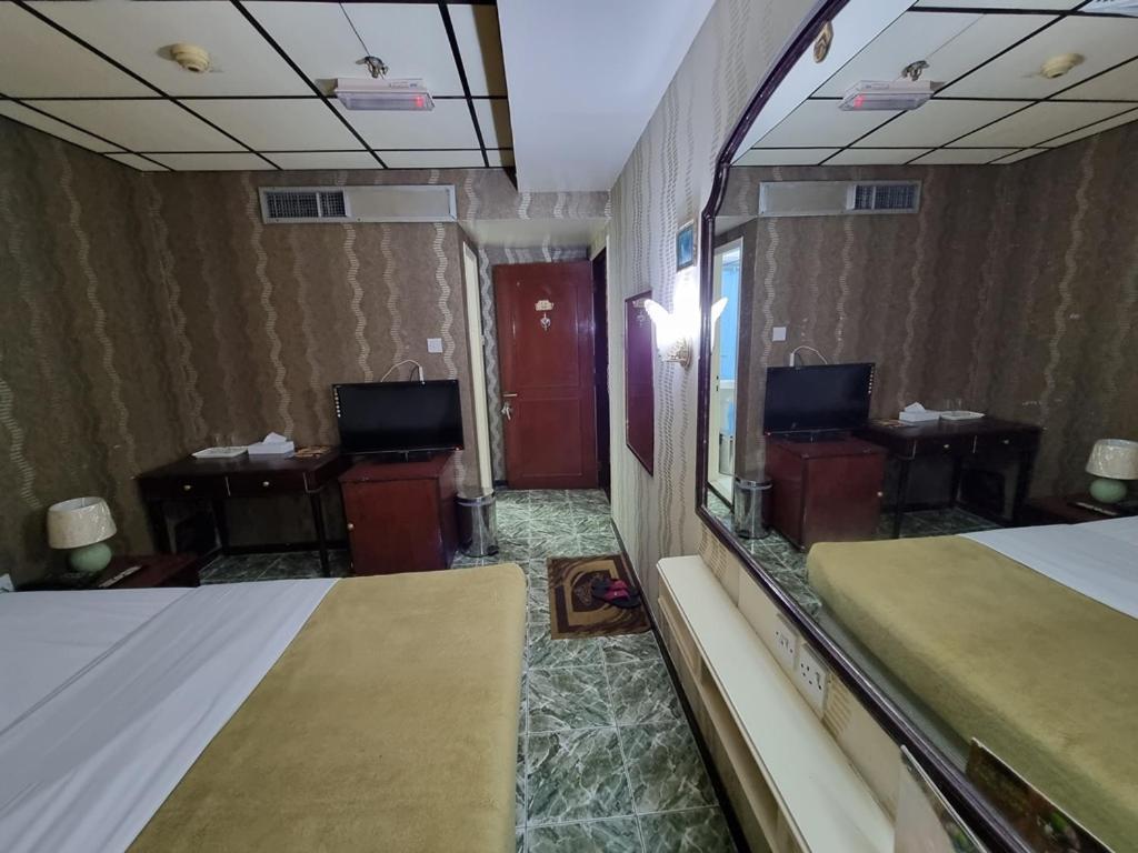 West Hotel Дубай Экстерьер фото