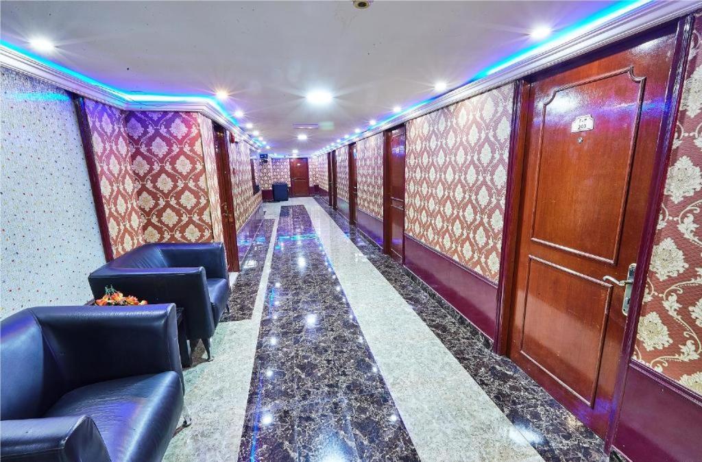 West Hotel Дубай Экстерьер фото