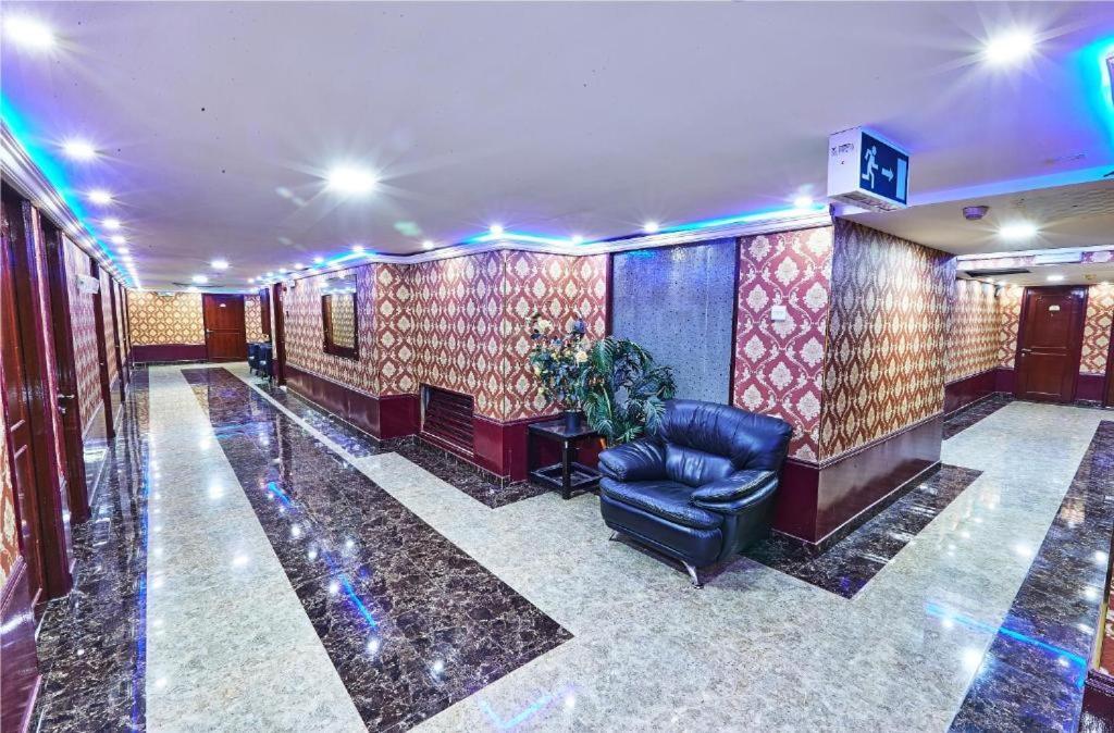 West Hotel Дубай Экстерьер фото